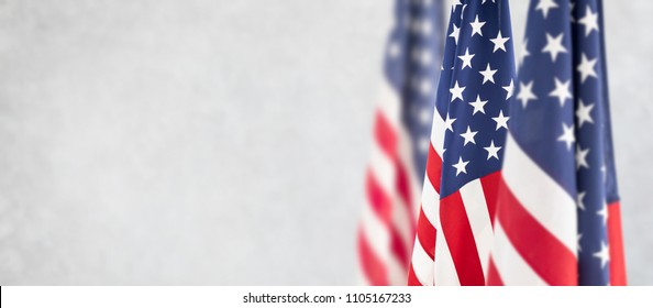Bendera Amerika untuk Hari Peringatan, 4 Juli atau Hari Buruh