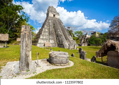 Temple I, El Gran Jaguar, een van de burgemeesterstructuren in Tikal, Guatemala. Deze structuur is een funeraire tempel op de Great Plaza.