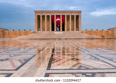 Het mausoleum en de laatste rustplaats van Mustafa Kemal Ataturk, de stichter van de Turkse Republiek.