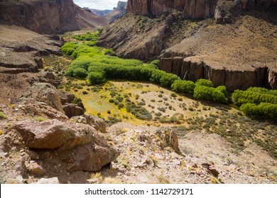 Santa Cruz River, Argentina 4K wallpaper download