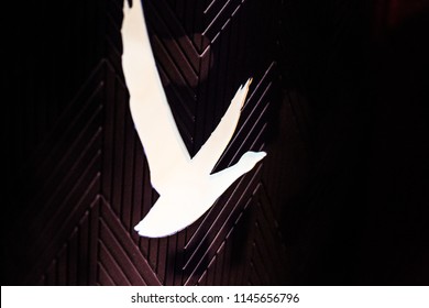 free grey goose logo vector