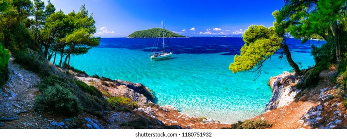 Vẻ đẹp hoang sơ và những bãi biển đẹp nhất đảo Skopelos. Bãi biển Kastani