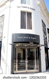 Logo-Van-Cleef-Arpels - Télémaque