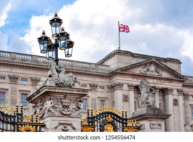 Cung điện Hoàng gia Buckingham ở London, Vương quốc Anh