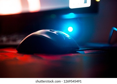 pc gaming mouse isolated in the dark
