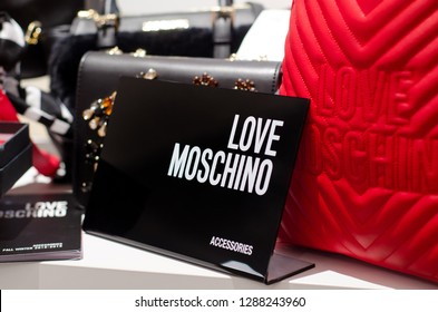 Free Love Moschino Keychain Svg