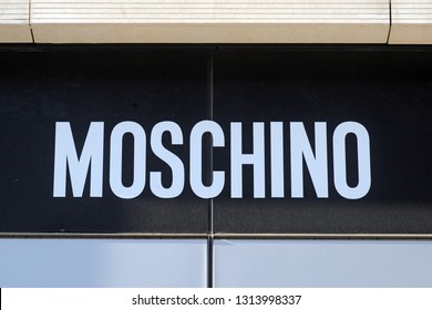 Download Love Moschino Logo Vector (.SVG) Free Download