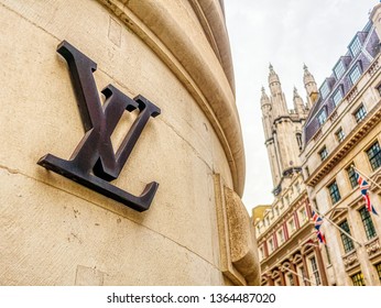 Louis Vuitton Logo Vector Vector Louis Stock Vector (Royalty Free)  2342396179