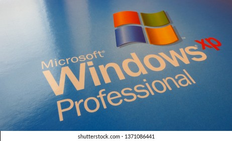 windows xp professional logo