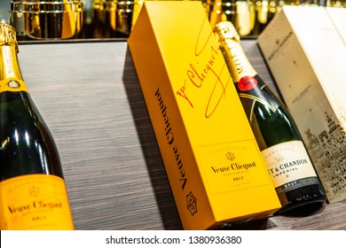 Veuve Clicquot Ponsardin champagne logo embroidery design