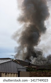 メルボルンのテイラーズ ヒルにある住宅が今朝炎上しました。