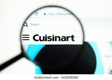 cuisinart logo