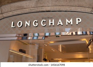 Longchamp Logo PNG Vector (AI) Free Download