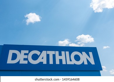 Decathlon Logo Vector (.EPS) Free Download
