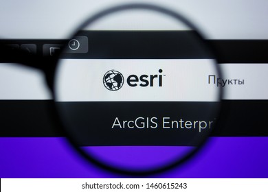 arcgis logo