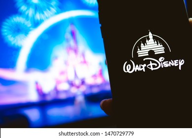 Walt Disney Home Video Logo PNG Transparent & SVG Vector - Freebie