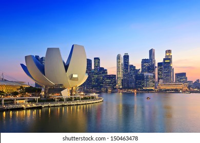 Singapore sunset city skyline at business district, Marina Bay, Singapore