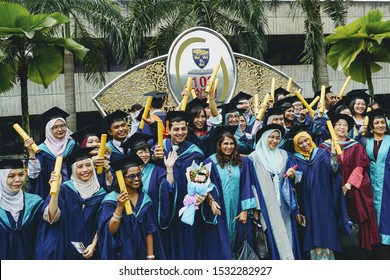 1532282927