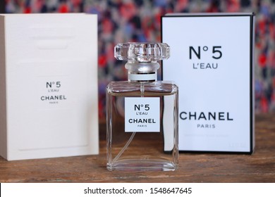 Chanel No 5 Logo PNG Vector (EPS) Free Download