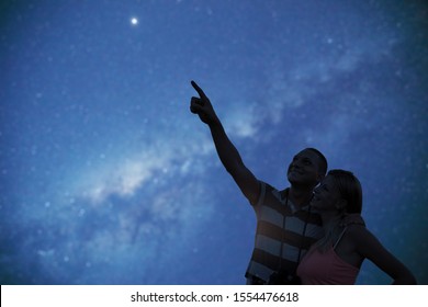 Cuplu sub stelele Calei Lactee. Munca mea de astronomie.