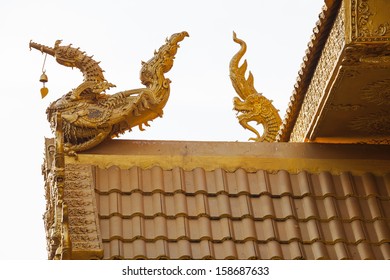 タイの寺院の屋根の詳細