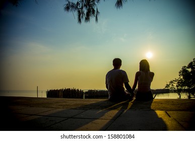 Siluette couple on sunset