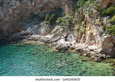 Čudovita jadranska obala. Hrvaška. Dubrovnik