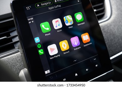 apple carplay logo