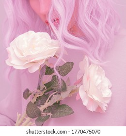 Estética de la niña de las flores. Diseño monocromático rosa. Concepto de moda ideal para blogueros, sitios web, revistas, dueños de negocios