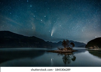 スカーミッシュ BC カナダからのネオワイズ彗星の眺め