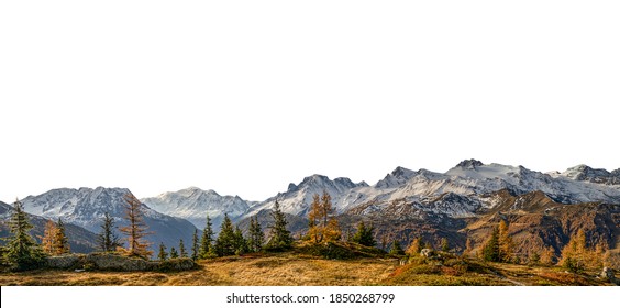 Landschaft mit Bäumen und schneebedeckten Bergen isoliert auf weißem Hintergrund