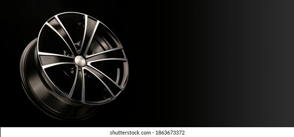 白い溝のある黒のアロイ ホイール、SUV とクロスオーバー用の 6 ビーム、黒の背景にクローズ アップ。タイヤ スペア パーツ ストア、パノラマを宣伝するためのパノラマ レイアウト。