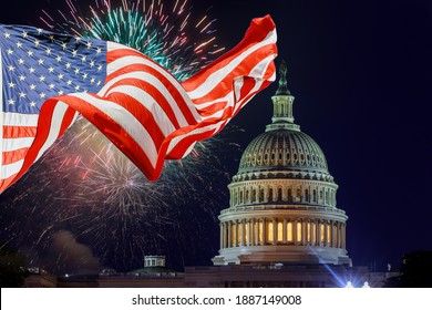 Ngày quốc khánh 4 tháng 7 trình diễn màn bắn pháo hoa vui vẻ trên Tòa nhà Quốc hội Hoa Kỳ ở Washington DC Hoa Kỳ với lá cờ Hoa Kỳ