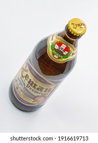1916619713