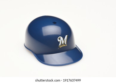 Milwaukee Brewers Logo Vector - (.Ai .PNG .SVG .EPS Free Download)