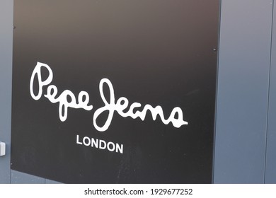 Pepe Jeans Jackets for women Sale | DRESS FOR LESS