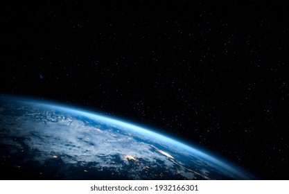 Tampilan bola dunia planet bumi dari luar angkasa yang memperlihatkan permukaan bumi dan peta dunia yang realistis seperti dalam sudut pandang luar angkasa. Elemen-elemen gambar ini disediakan oleh foto-foto planet bumi dari luar angkasa NASA.