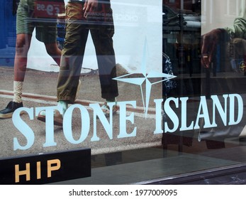 Stone Island Logo SVG - Gravectory
