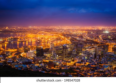 Vista de Ciudad del Cabo al amanecer, Sudáfrica