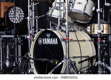 yamaha drums logo