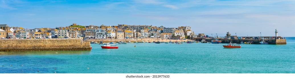 St Ives, Cornwall. Kota wisata dan nelayan pesisir Inggris yang indah dan bersejarah