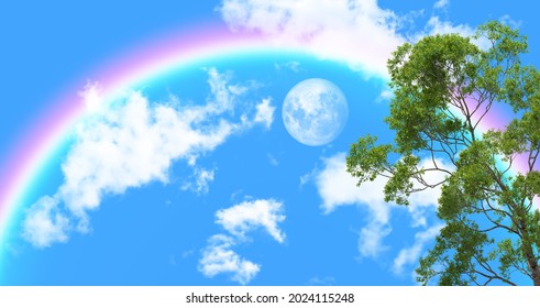 Hojas de árboles verdes y nubes en el cielo azul, luna llena en el fondo con arco iris. fondo de pantalla de hermoso paisaje natural