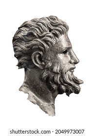 vista frontal primer plano del antiguo bajorrelieve metálico oscuro de un hombre guapo con barba mirando hacia adelante aislado sobre fondo blanco