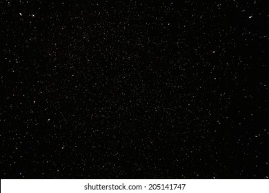 Narurale echte nachtelijke hemel sterren achtergrondstructuur.