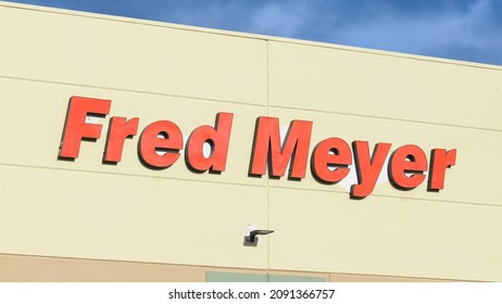 Fred Meyer Jewelers Logo Vector - (.SVG + .PNG) 