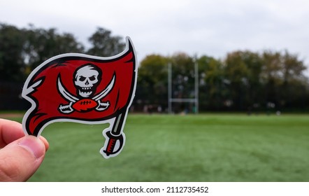 Tampa Bay Buccaneers Logo PNG Vector (AI) Free Download