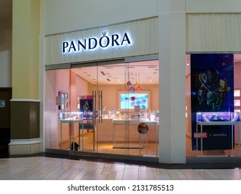 Pandora Jewelry Logo PNG Vector (EPS 