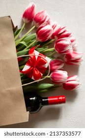 Rout Tulpen als Kaddo fir Fraendag oder Mammendag