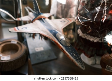 vintage igračka avion igračka mlaznjak