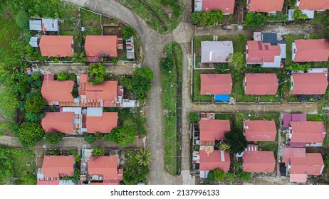 Vista aérea da residência de Jacky Chan, Aceh, Indonésia.